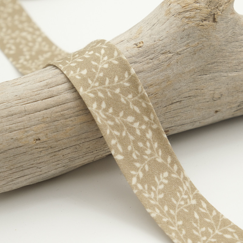 25mm Printed Bias Tape, Beige Foliage - Maison Klem